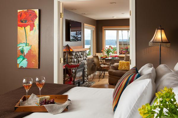 Three Tree Point Bed And Breakfast Burien Esterno foto