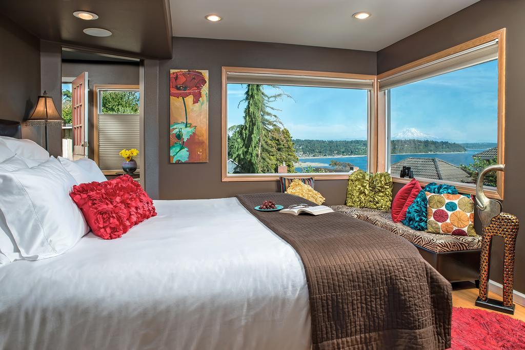 Three Tree Point Bed And Breakfast Burien Esterno foto