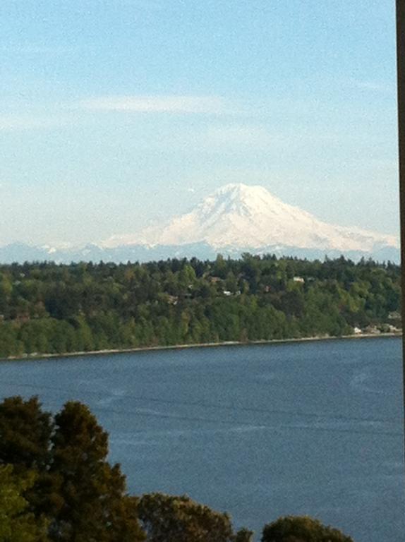 Three Tree Point Bed And Breakfast Burien Esterno foto